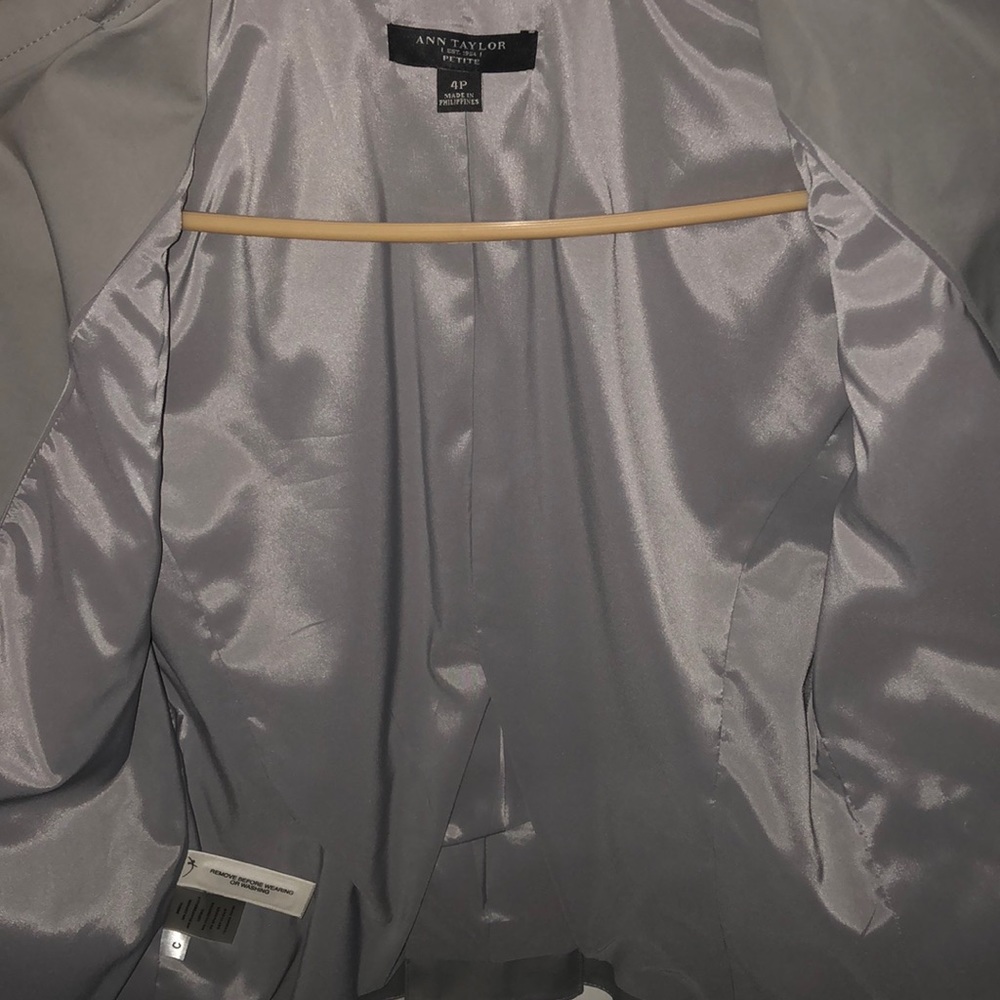 Ann Taylor suit jacket - Picture 4 of 5